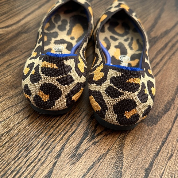 Rothy’s Pointed Toe Big Cat Flat - Picture 2 of 3